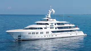 Ije Benetti on the water